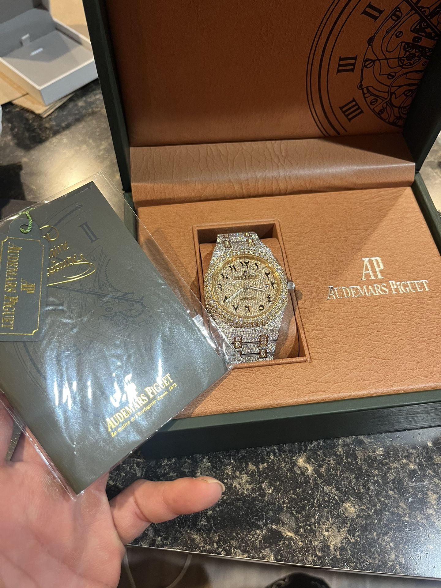 VVS Moissanite AP watch