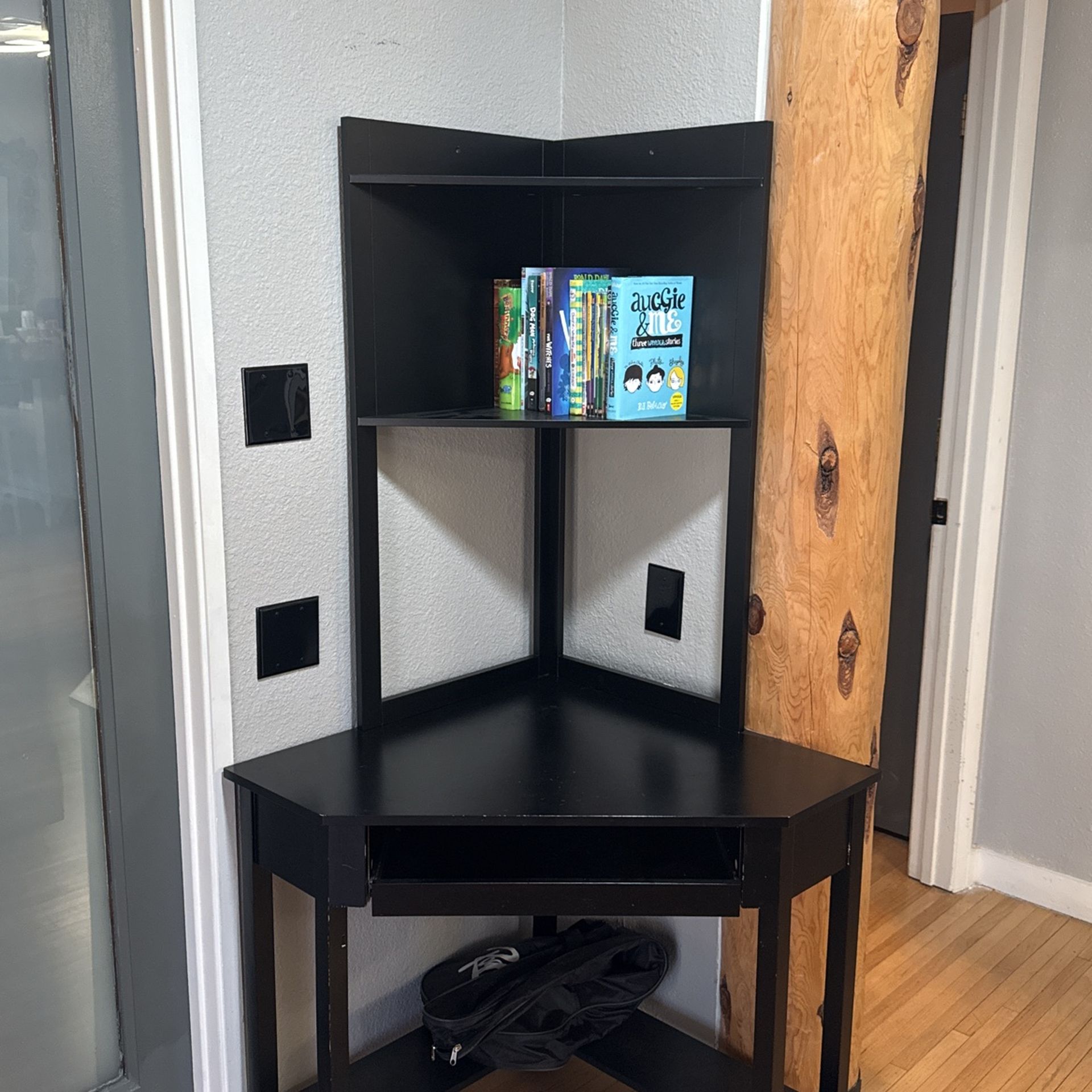Corner Desk