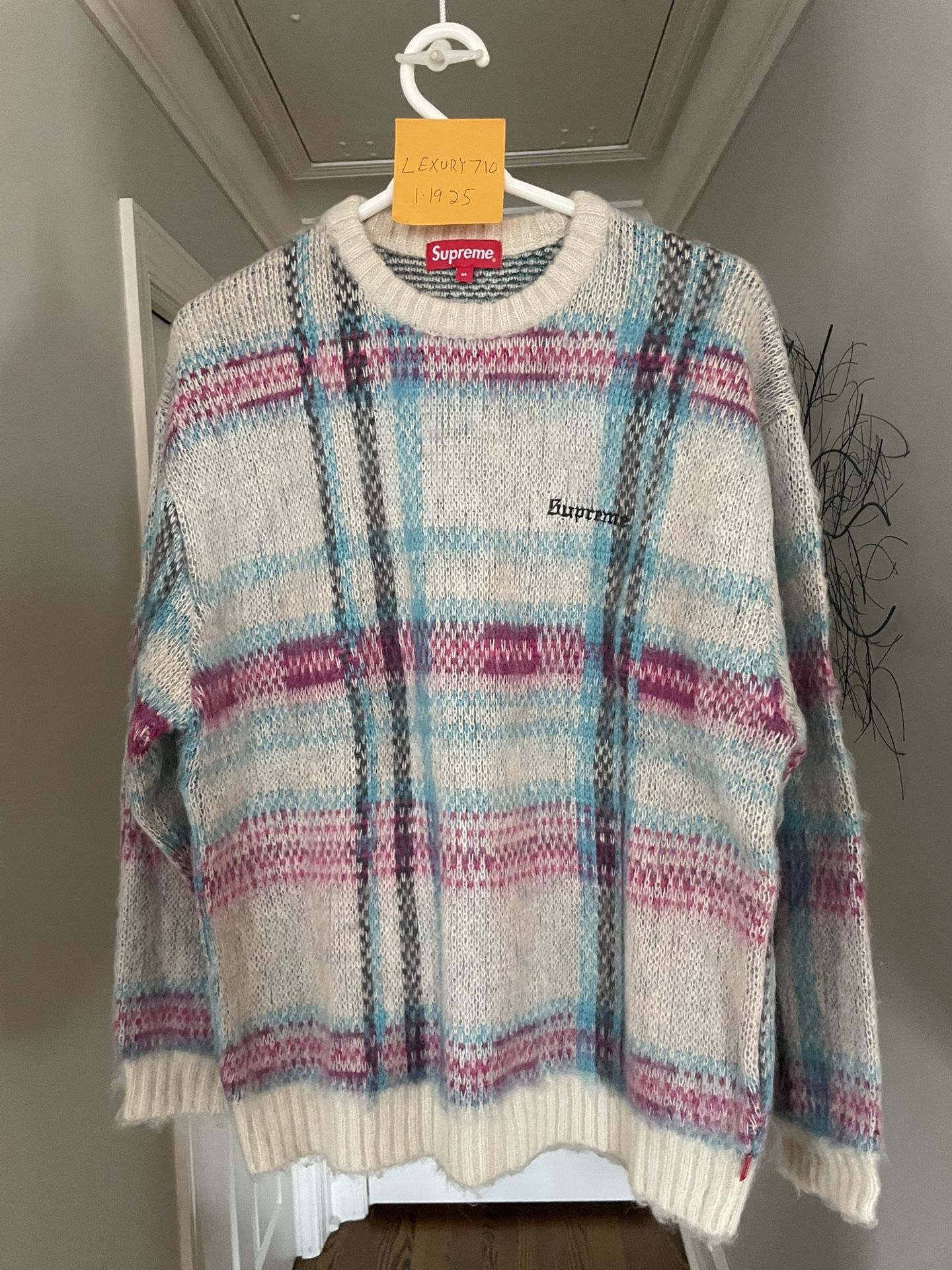 Supreme Sweater