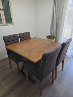 Dining Table Set