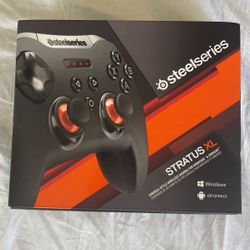 SteelSeries Bluetooth Mobile Gaming Controller 
