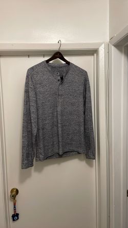 Lululemon size medium