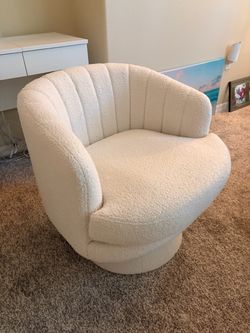 360 Swivel Sherpa Accent Chair