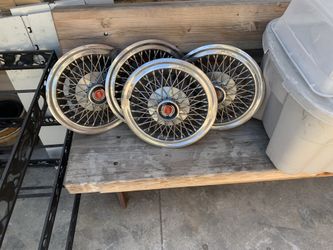 Ford Rim Cap Galaxy 1970s