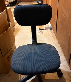 DESK CHAIR