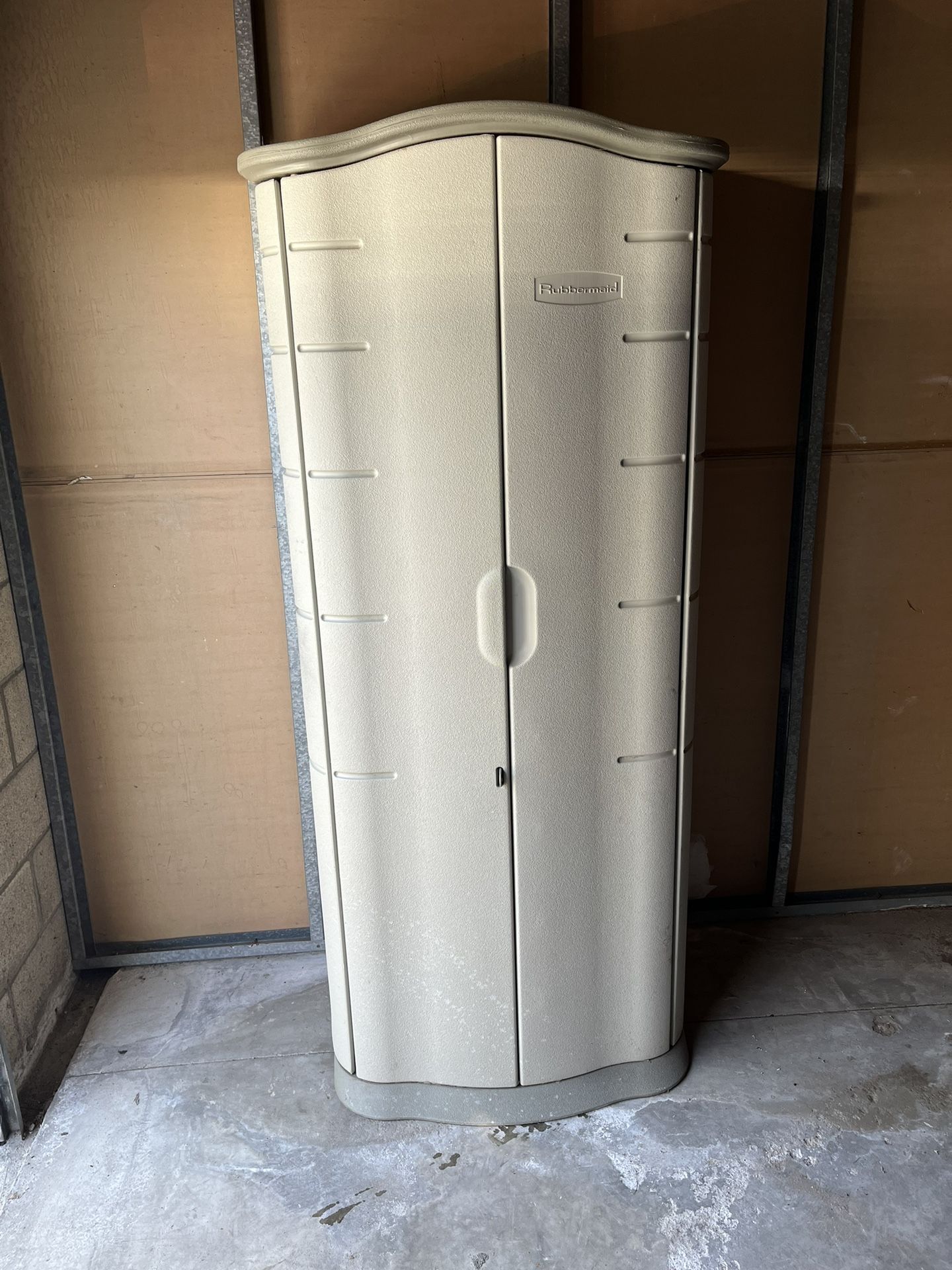 Rubbermaid Shed