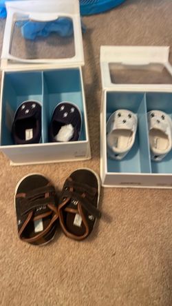 Baby shoes sizes 1,2,3