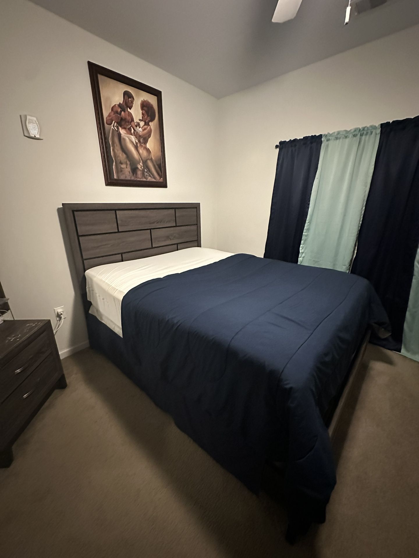 Queen Size Bedroom Set