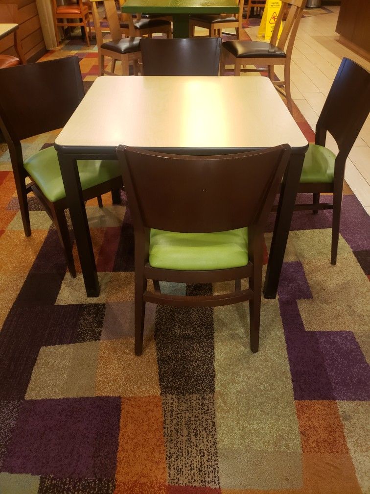 Kitchen Table And Four Chairs