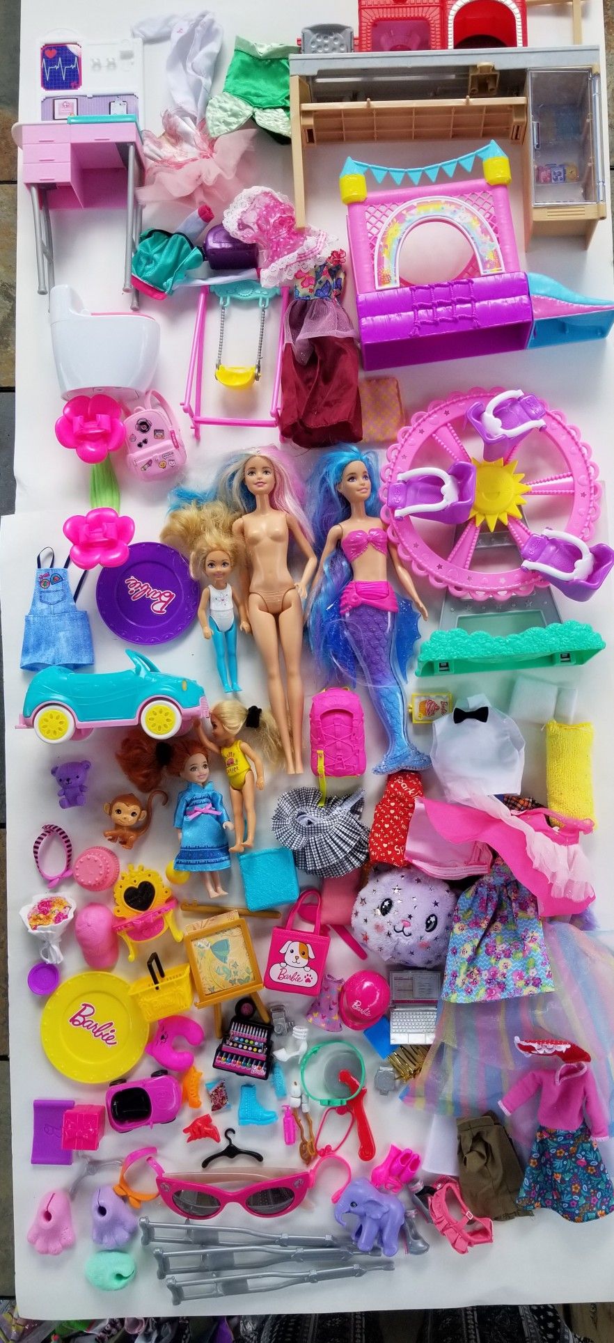 Lot Of Barbie Dolls  Accessories Clothes And Shoes. Read. 