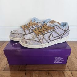 NEW - Nike SB Dunk Low City of Style, Size 9M