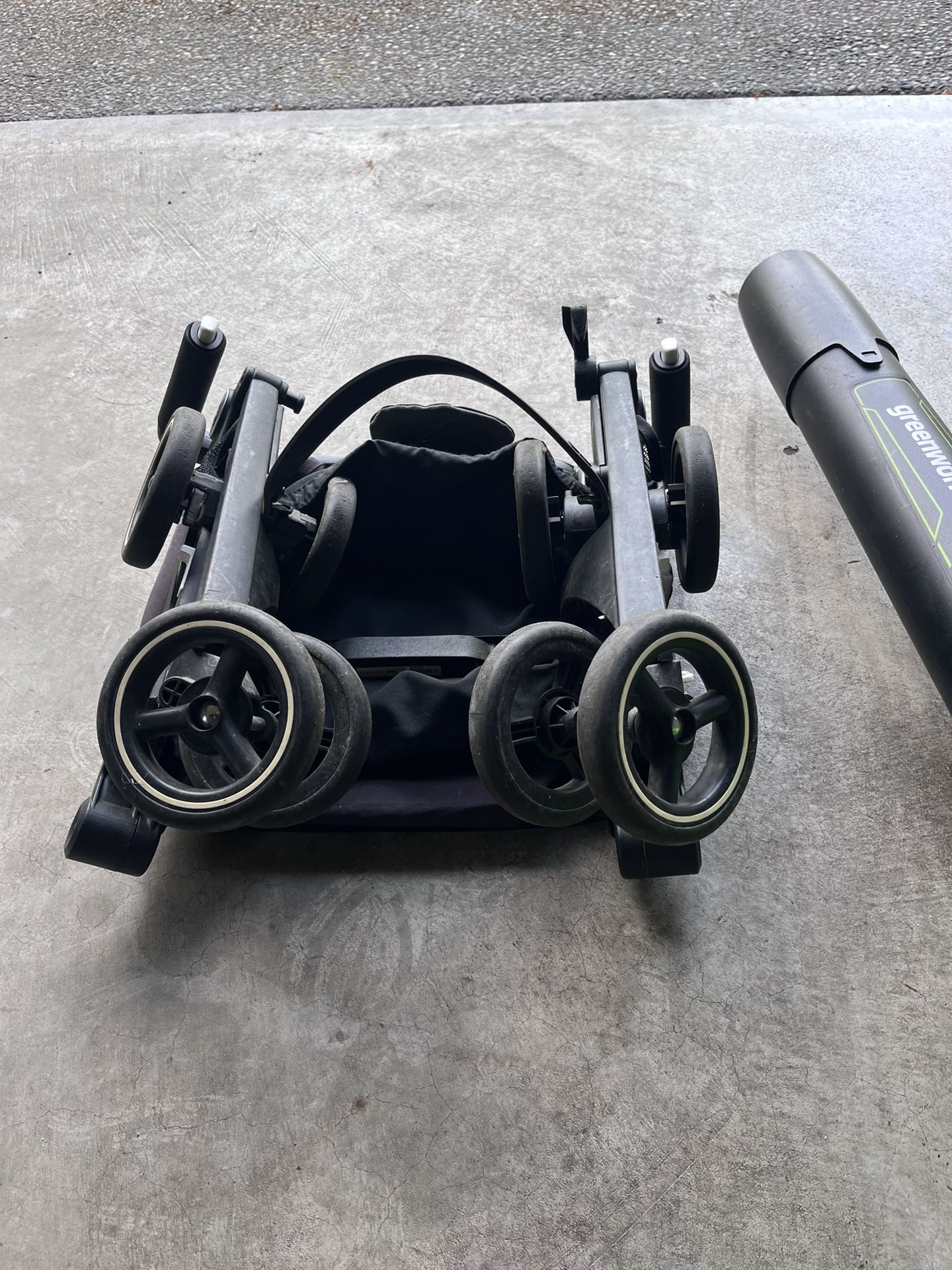 Good Boy Foldable Chair