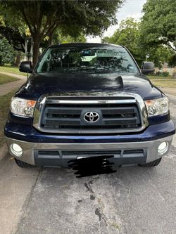 Reliable Toyota Pickup – Runs Great – Cold A/C – Ready to Drive