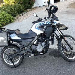 BMW GS650 Sertao Adventure 