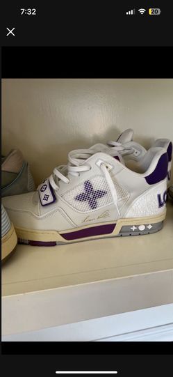 LV Trainer High Monogram SZ 10(44) for Sale in Beverly Hills, CA - OfferUp