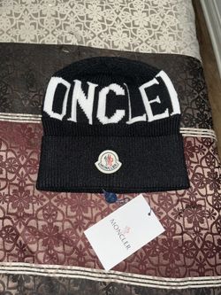 moncler beanie