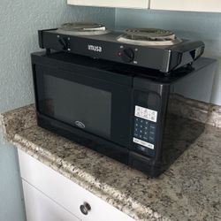 Microwave And 2 Burner Cooktop