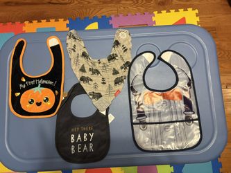 Set Of 4 Baby Bibs Halloween Baby Bear Different Styles And Textures 