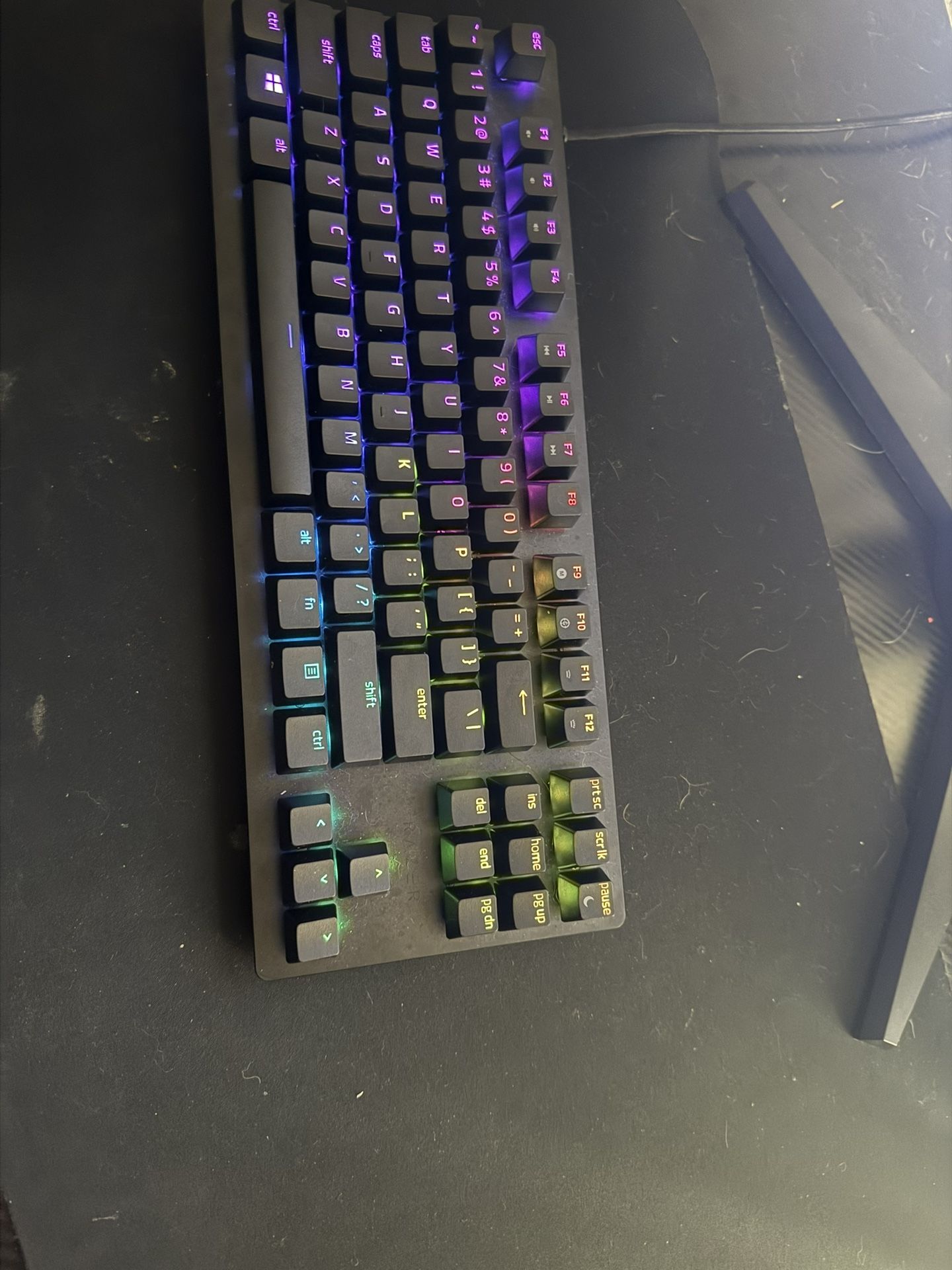Razor Ten Keyless V2