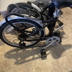 Schwinn 20” loop 7 speed foldable bike