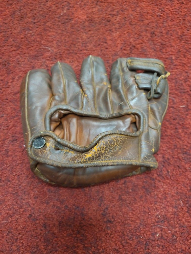 Antique Leather Baseball Glove