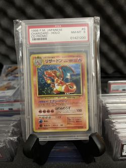  Charizard PSA 8