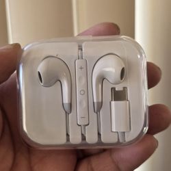 Headphones With Usb-c Connection 