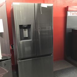 New Scratch And Dent Samsung 22 Cu Ft Stainless Steel French Door Fridge. 1 year Warranty 