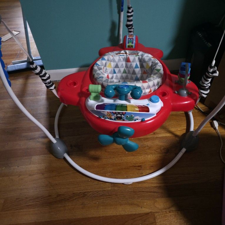 Baby Einstein Bouncer