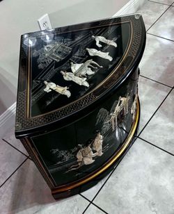 Vintage Chinese Corner Cabinet Chinoiserie Mother of Pearl With Glass Top- 31”Lx22”Wx25”H