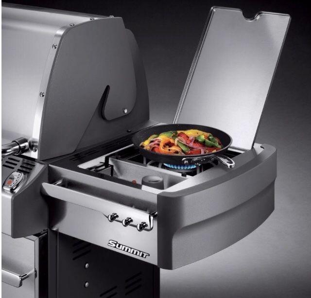 New Weber Summit S-670 Propane LP Grill