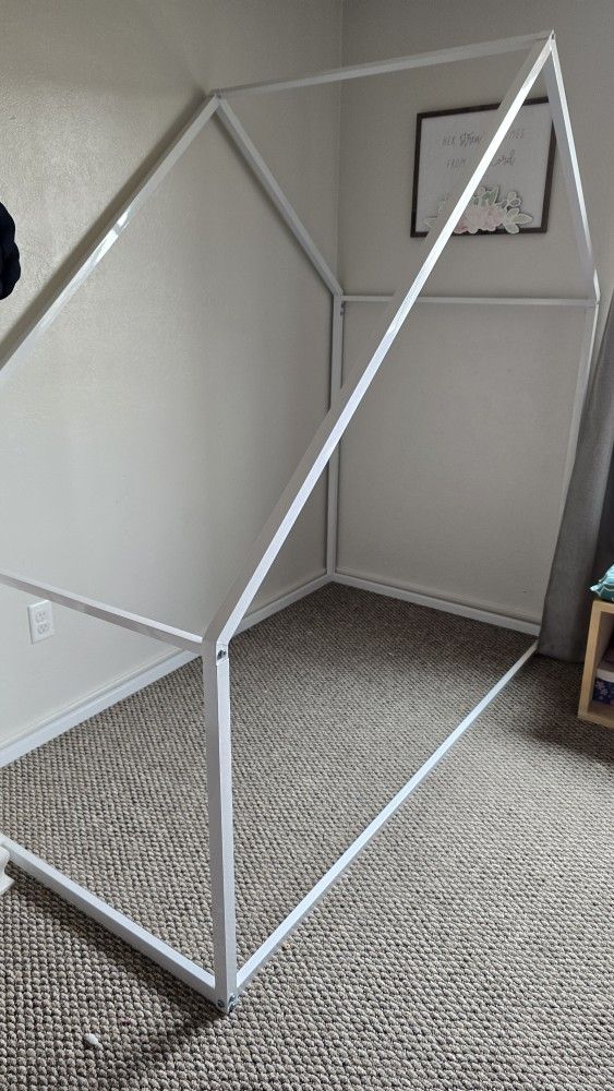 Twin Size Floor Bed