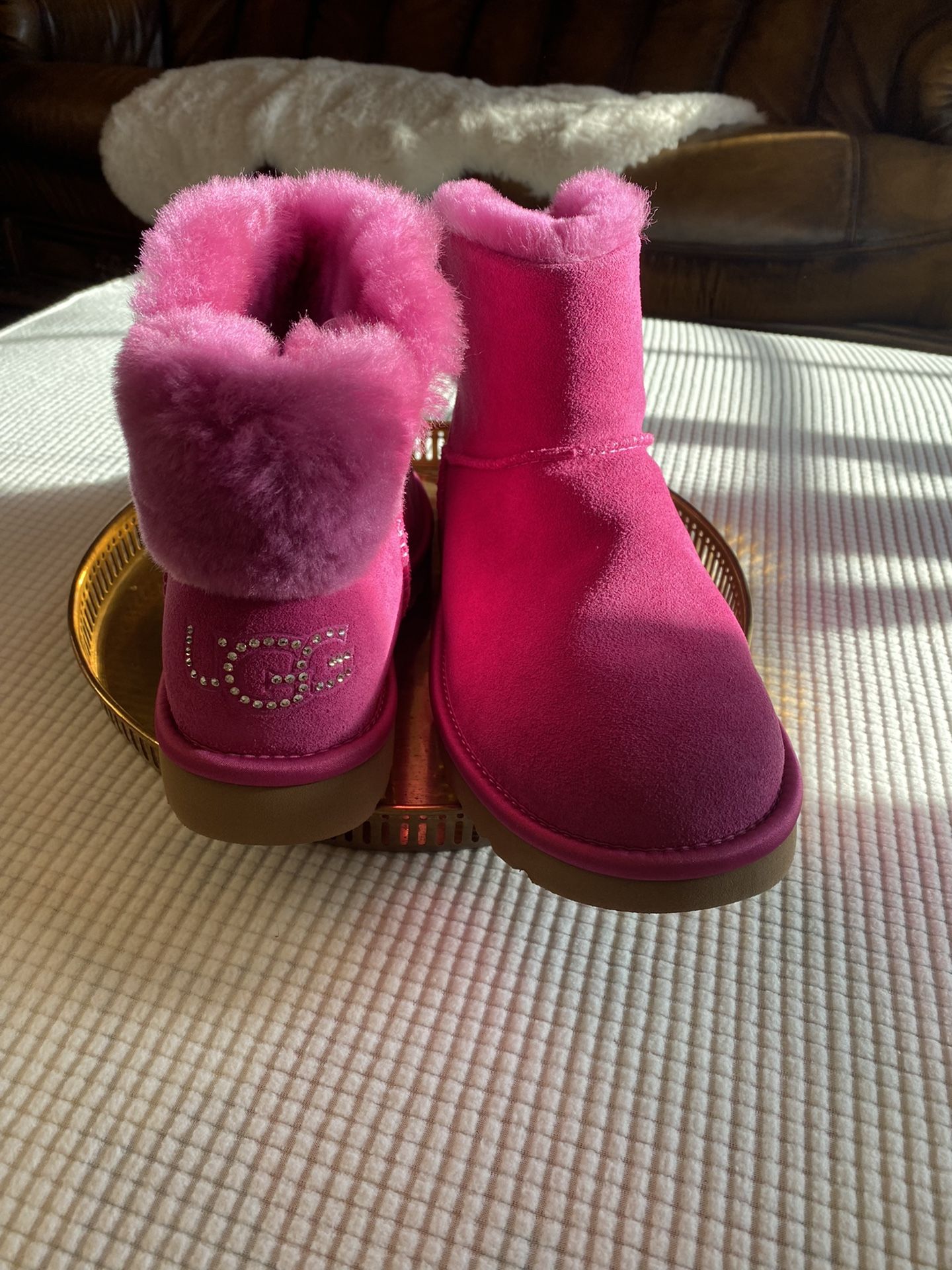 Ugg boots sacramento top