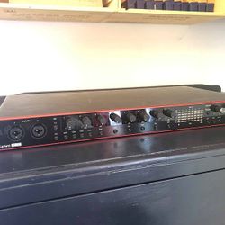 Focusrite Scarlett 18i20 - Excellent Condition 
