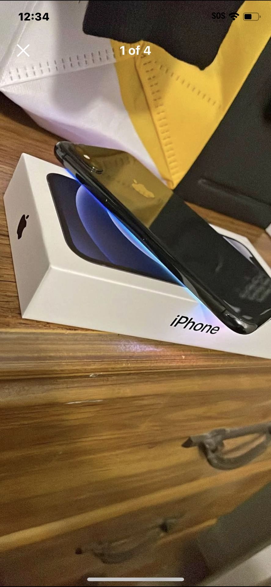 iPhone X (LOCKED TO AT&T