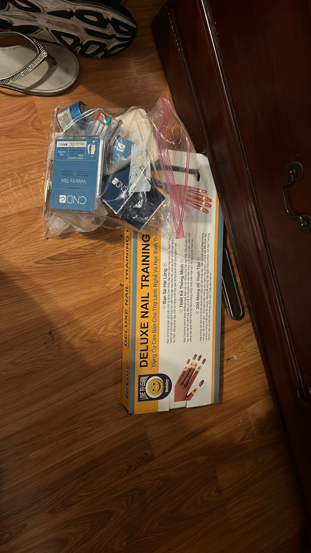 Nail Training Kit 