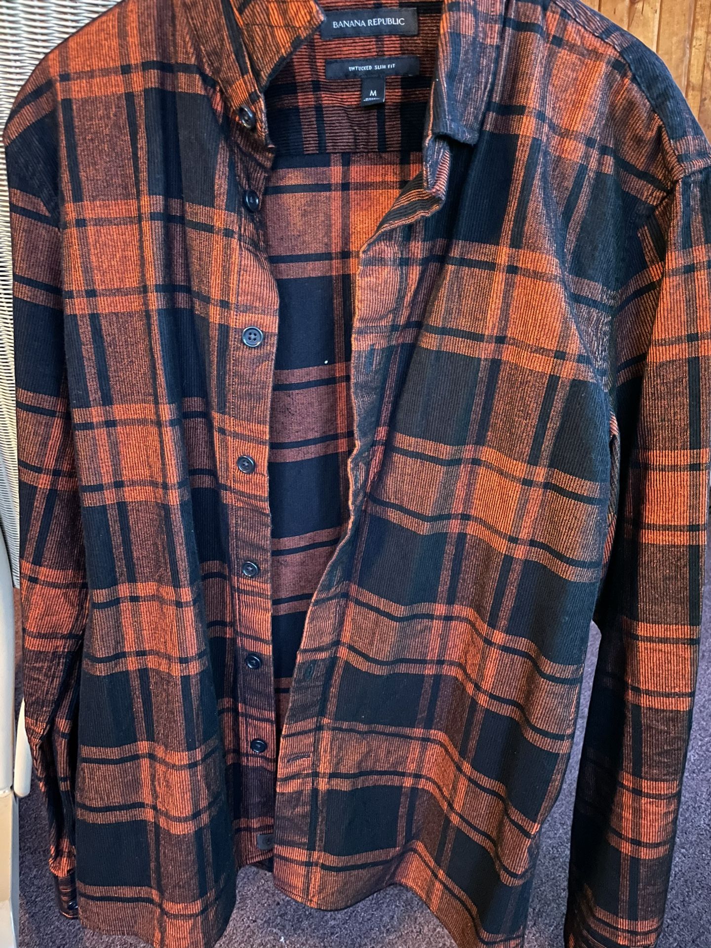 Banana Republic Untucked Slim-Fit Corduroy Shirt