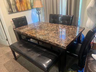 Beautiful Dining Table with Bench and 4 chairs
