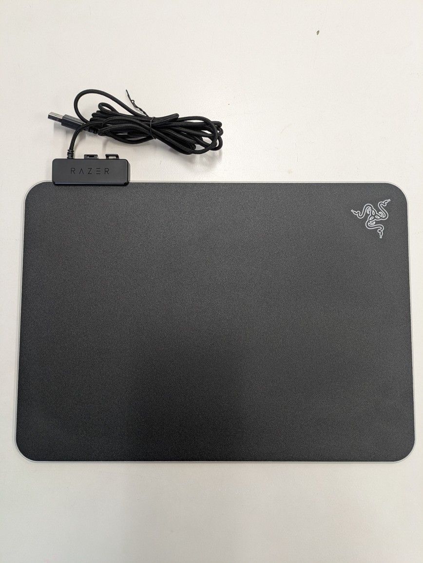 Razer Firefly V2 Chroma Gaming Mouse Pad