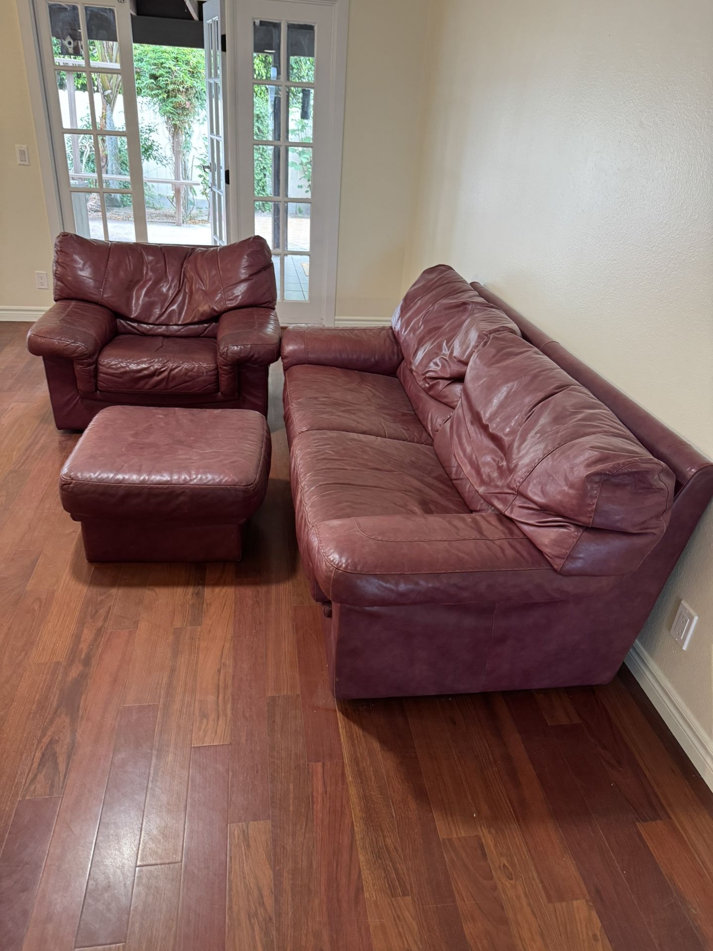Lather Group Sofas Sets