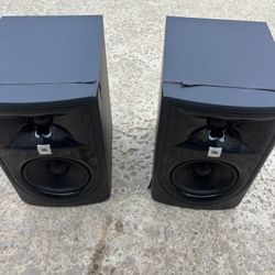 JBL Studio Monitors Mk11