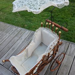 Antique Victorian Baby Carriage