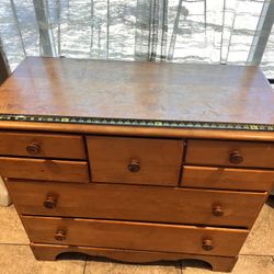 Dresser And Mirror 