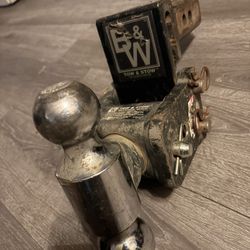BW Trailer Hitch Used 2” Receiver 3” Drop 
