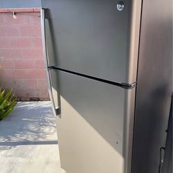 GE refrigerator