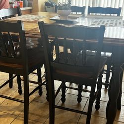 Dining Room Table 