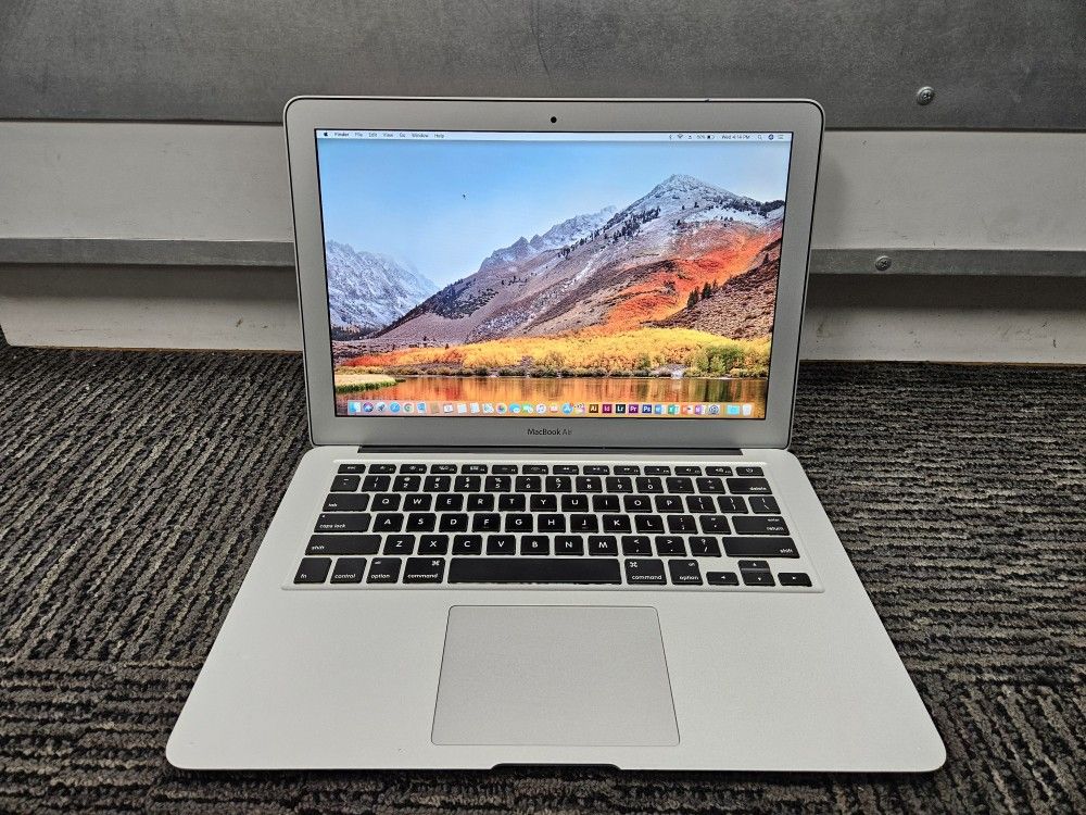 Apple Macbook Air 13" Core I5 Laptop