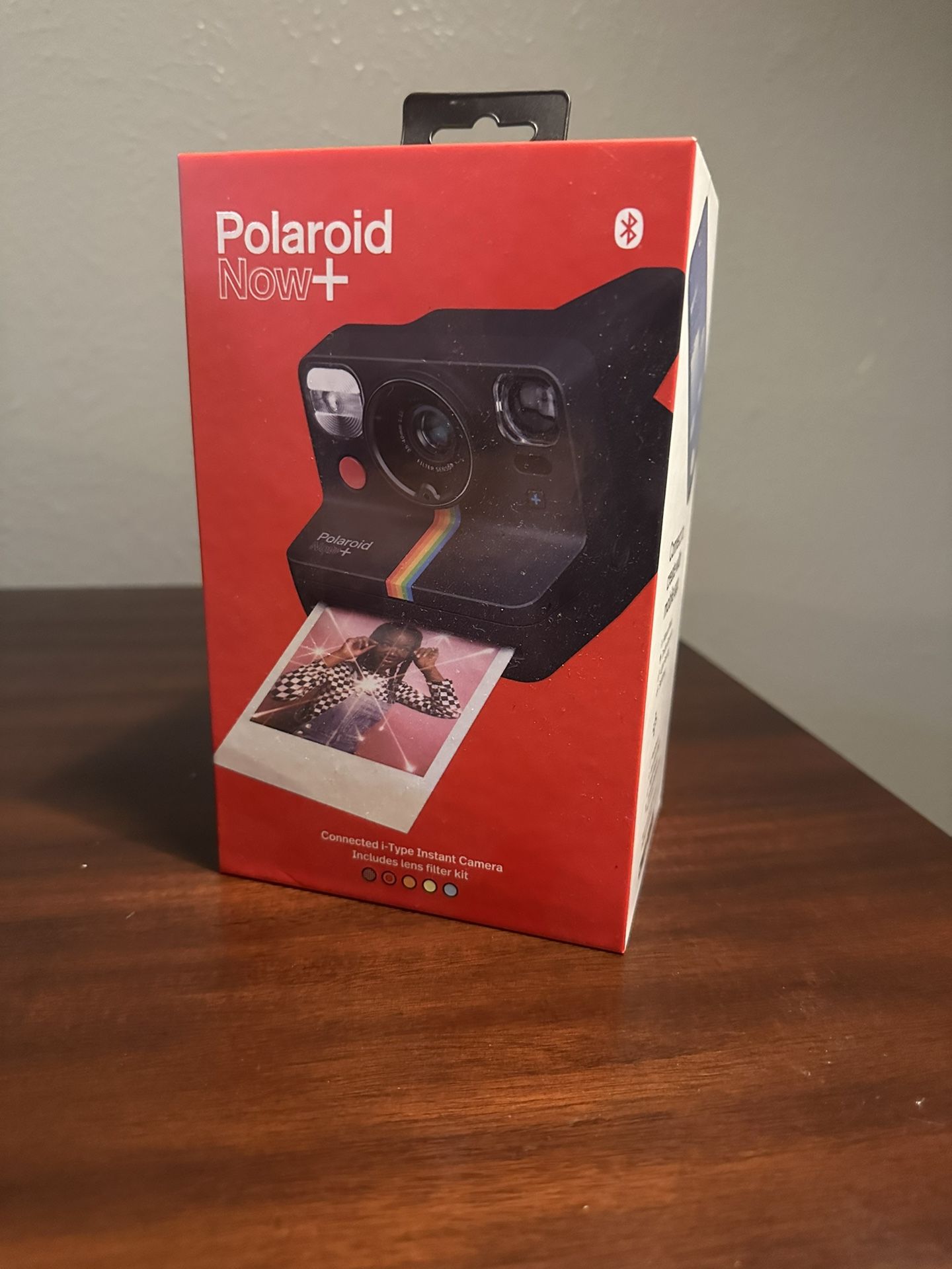 Polaroid Now + Gen 1