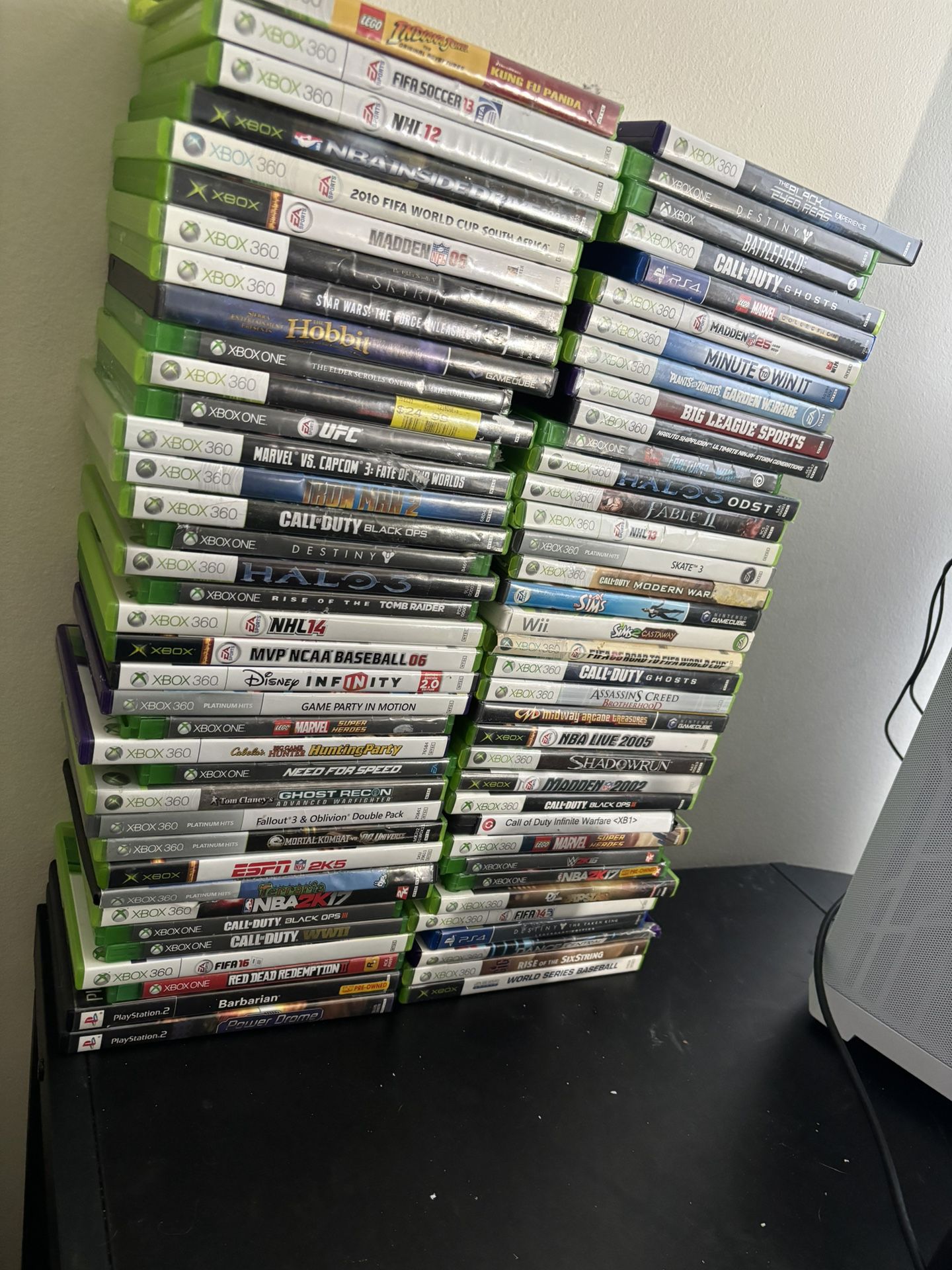 (READ DESCRIPTION AND THE WHOLE POST, NOT FREE) STACK OF VIDEO GAMES, LOT OF 74 VIDEO GAMES FROM XBOX 360 TO PS2 TO XBOX ONE