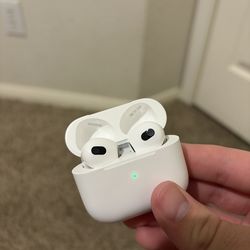 Airpods (3rd generation)